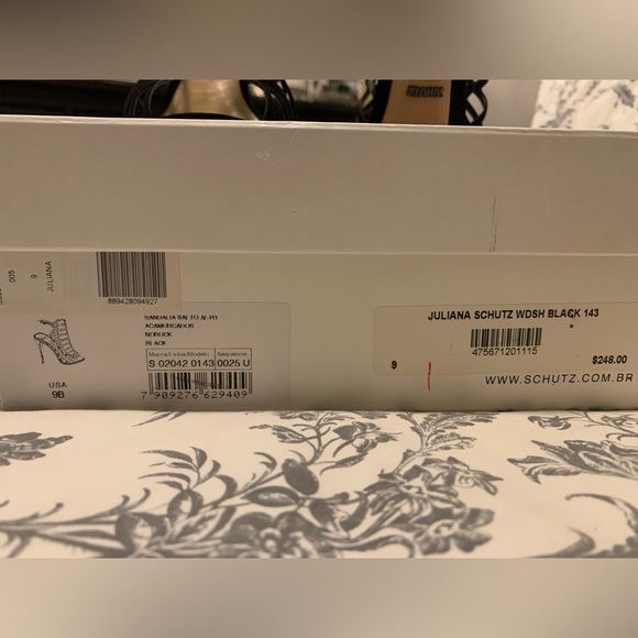 Schütz Strappy Sandals - Picture 2 of 3